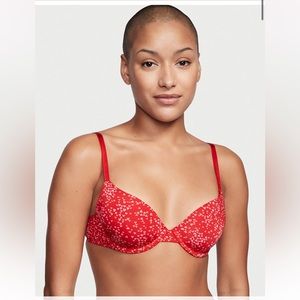 BNWT Victoria Secret Bra - 36D